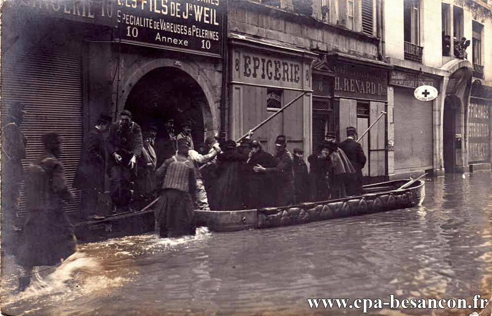 BESANÇON - Bas de la Grande Rue - Inondations de 1910